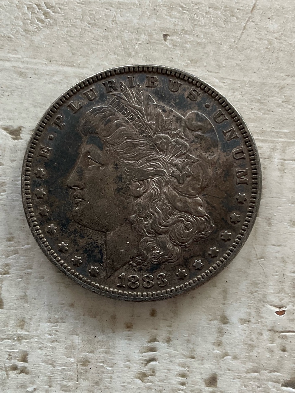 1883 Morgan Silver Dollar No Mint Mark Philadelphia Vintage